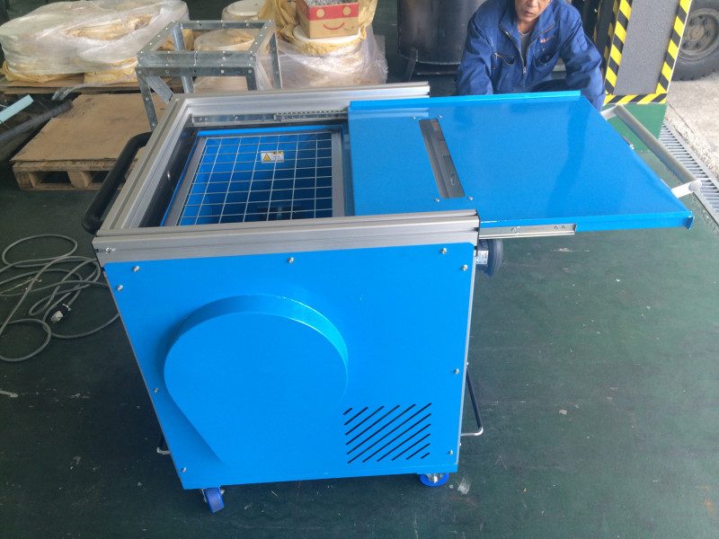 ブロワー製造 セルロースファイバー